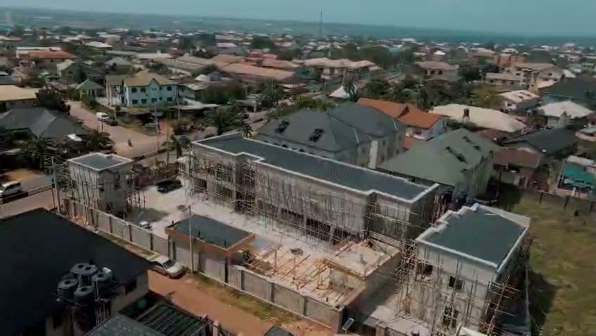 IGC Construction 3 — Large-scale building project in progress